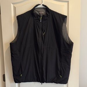 Peter Millar Black Quilted Vest